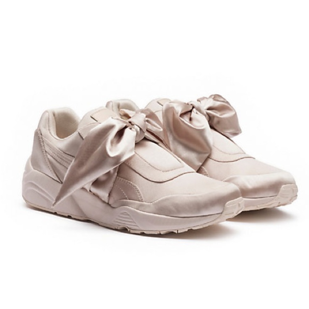 NIB Rihanna fenty puma bow sneaker pint tint 10